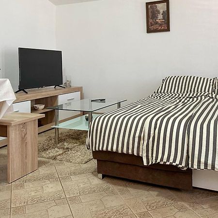 Pahert Beach Apartment Vir Exteriör bild